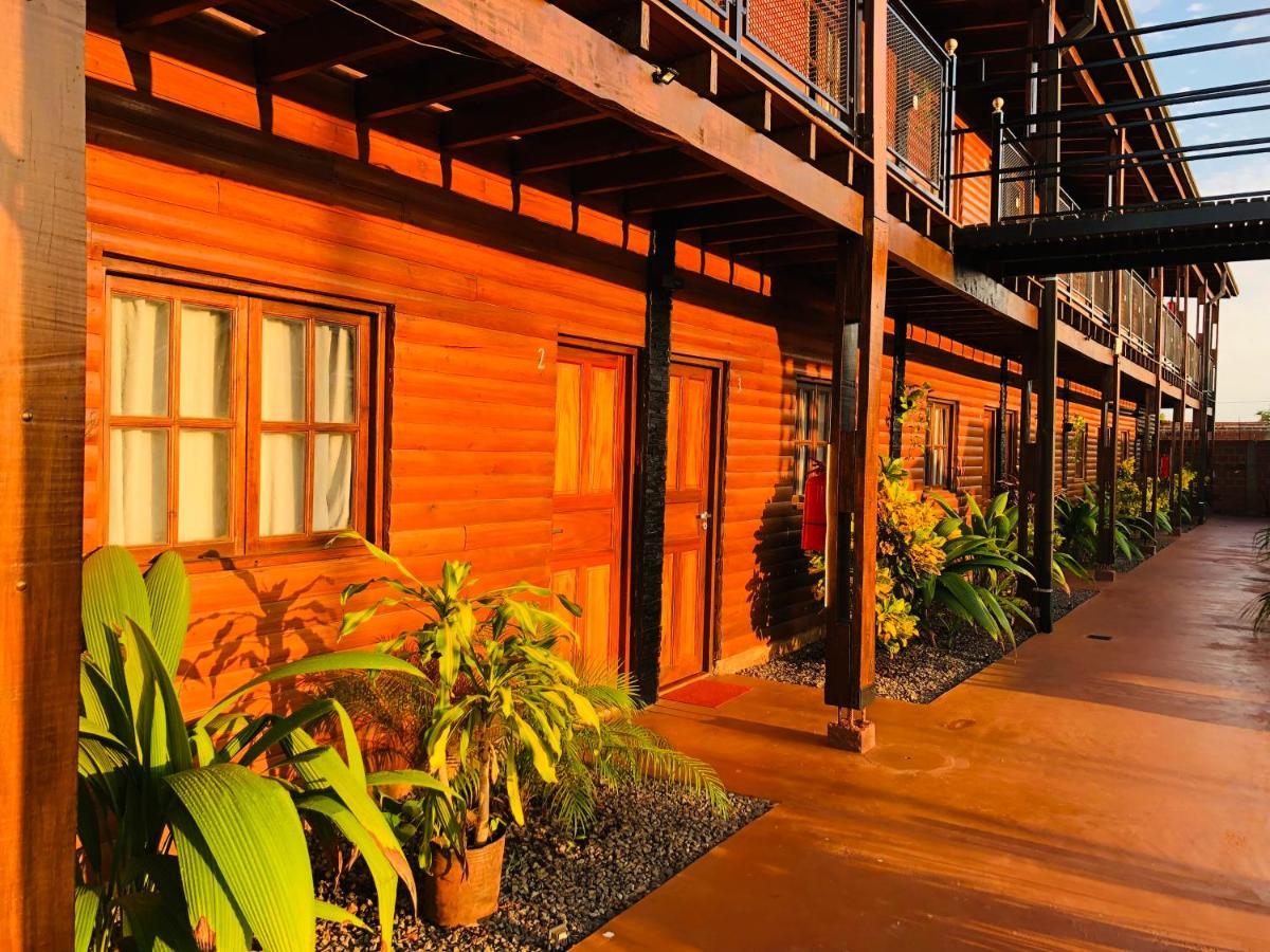 Alma Pura Otel Puerto Iguazú Dış mekan fotoğraf