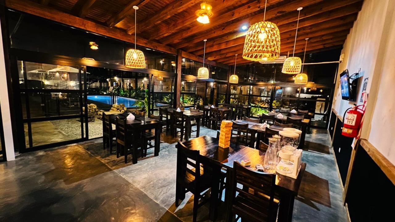 Alma Pura Otel Puerto Iguazú Dış mekan fotoğraf