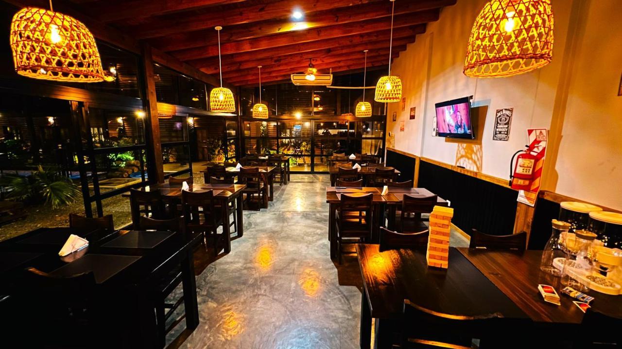 Alma Pura Otel Puerto Iguazú Dış mekan fotoğraf
